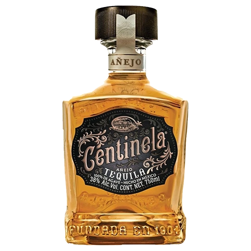 Centinela Premium Anejo 750 ml